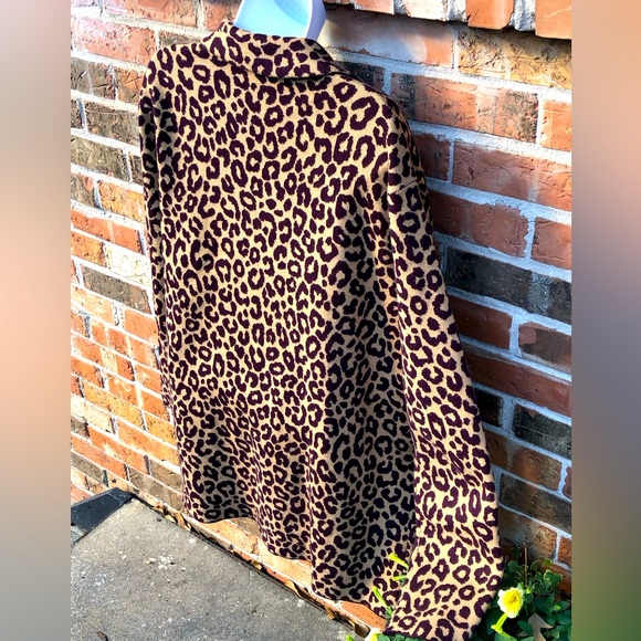 Ann Taylor Leopard Print Sweater Blazer. Woman’s Size XL - Picture 8 of 11